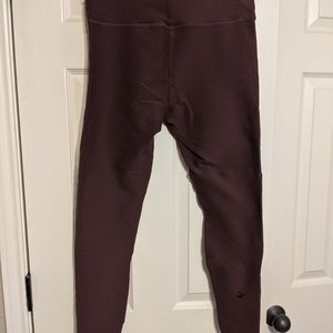 Maroon Glyder leggings